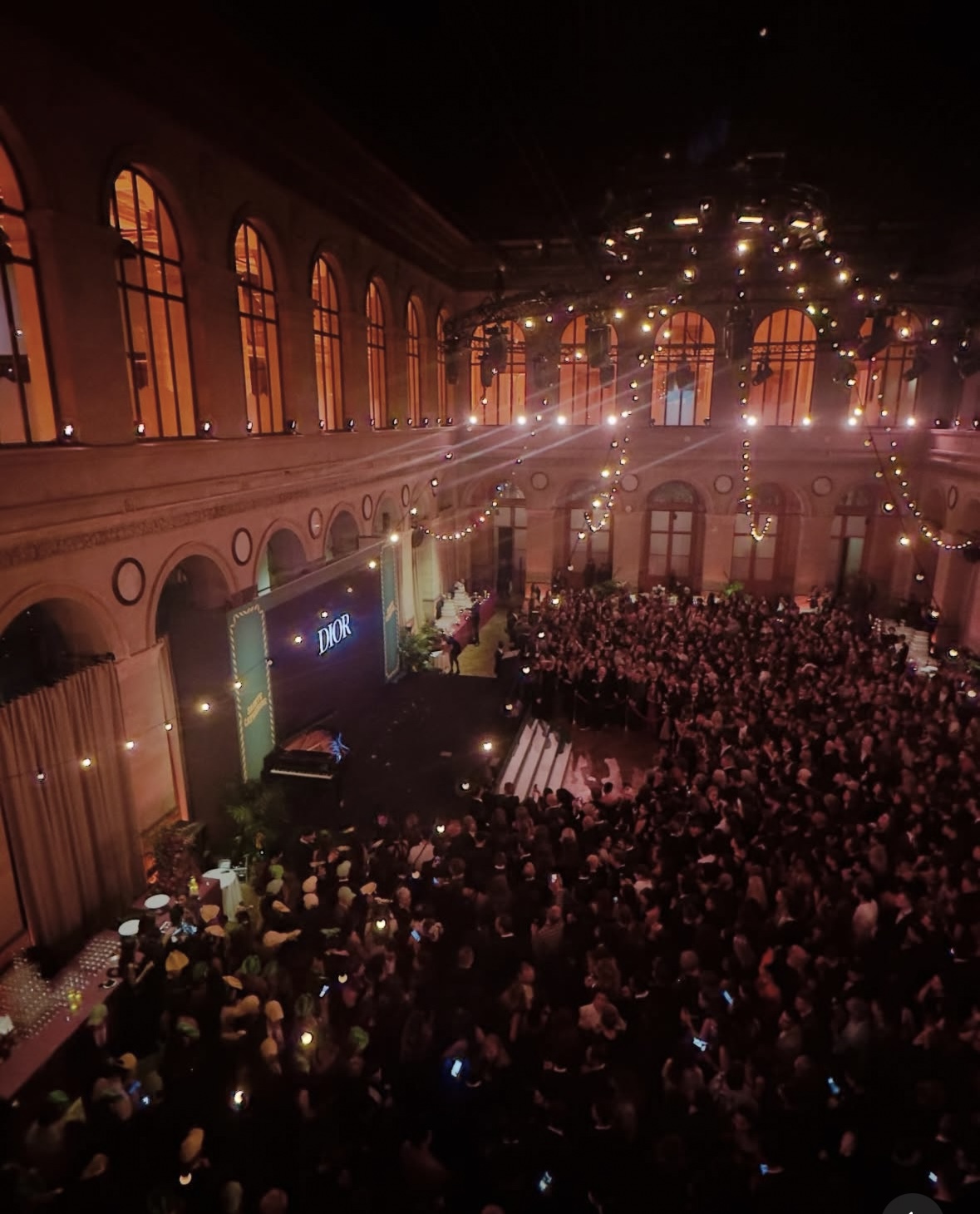 Soirée Sainte-Catherine 2025 – Dior, Palais Brongniart